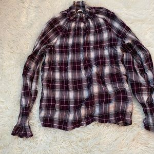 Plaid turtle neck shirt